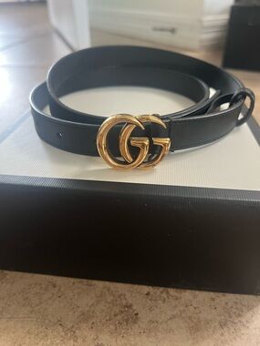 Gucci Black Leather Embossed Logo Belt Strap with Gold Buckle Accent